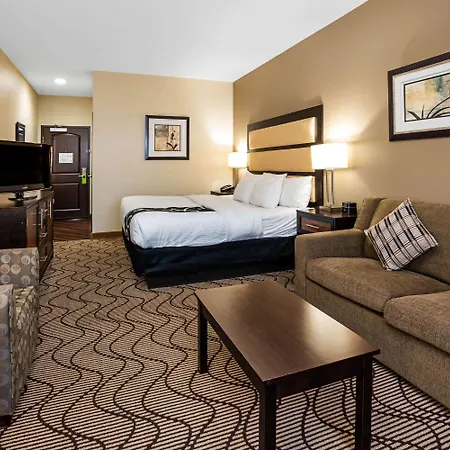 La Quinta By Wyndham Auburn Hotel Exterior photo